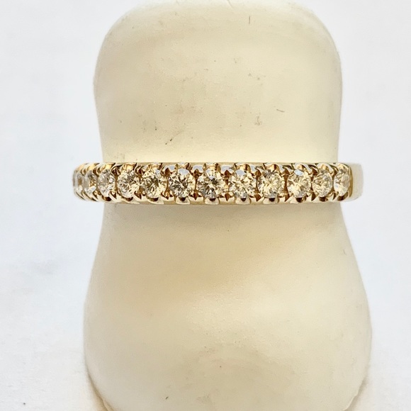 Jewelry - Diamond Band with 15 Round Brilliant Diamonds 14KY